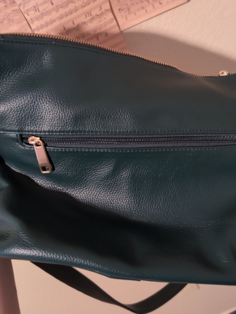 Classic Dark Green Crossbody Handbag with Front Zip Pockets - Picture 2 of 5